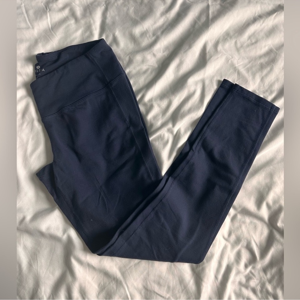EUC Athleta Yoga Pants Navy Size M